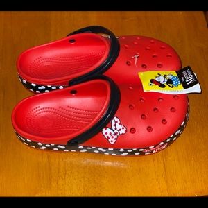 Croc’s Minnie Mouse Sandals